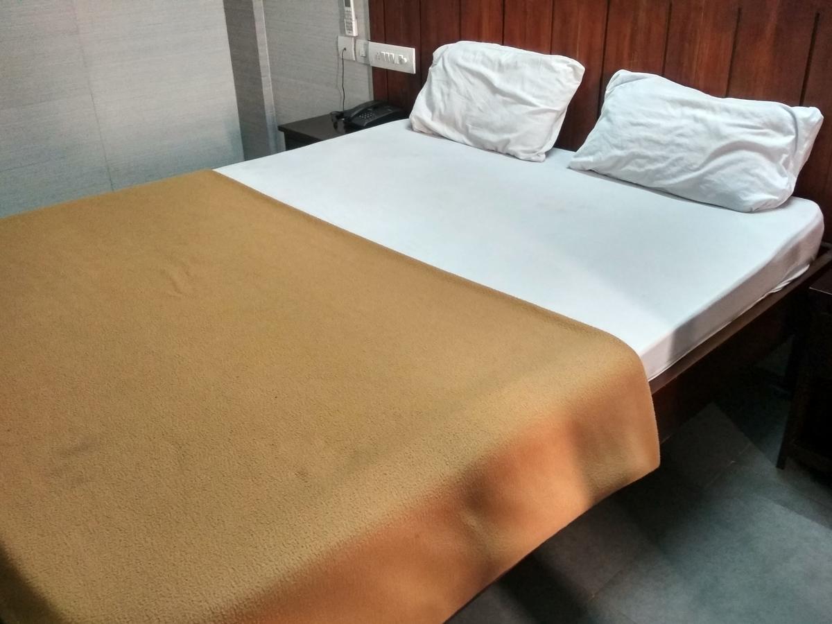 International Tourist Home Кожикоде Екстер'єр фото