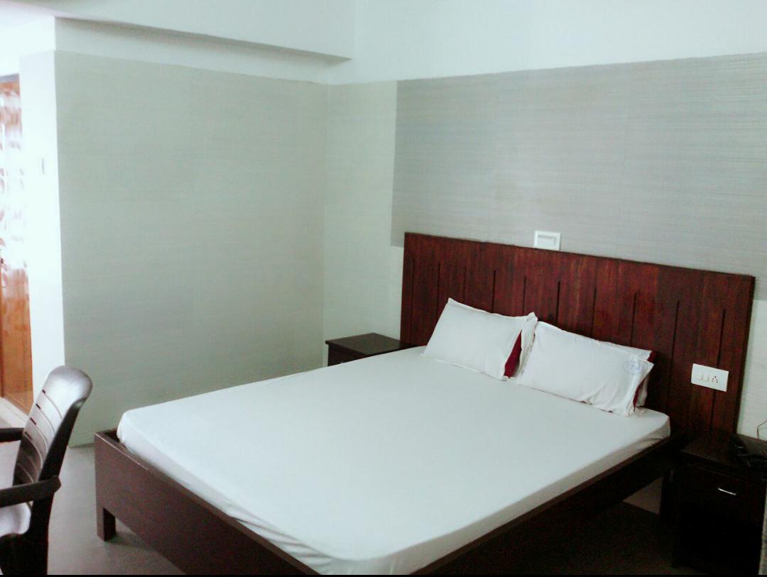 International Tourist Home Кожикоде Екстер'єр фото